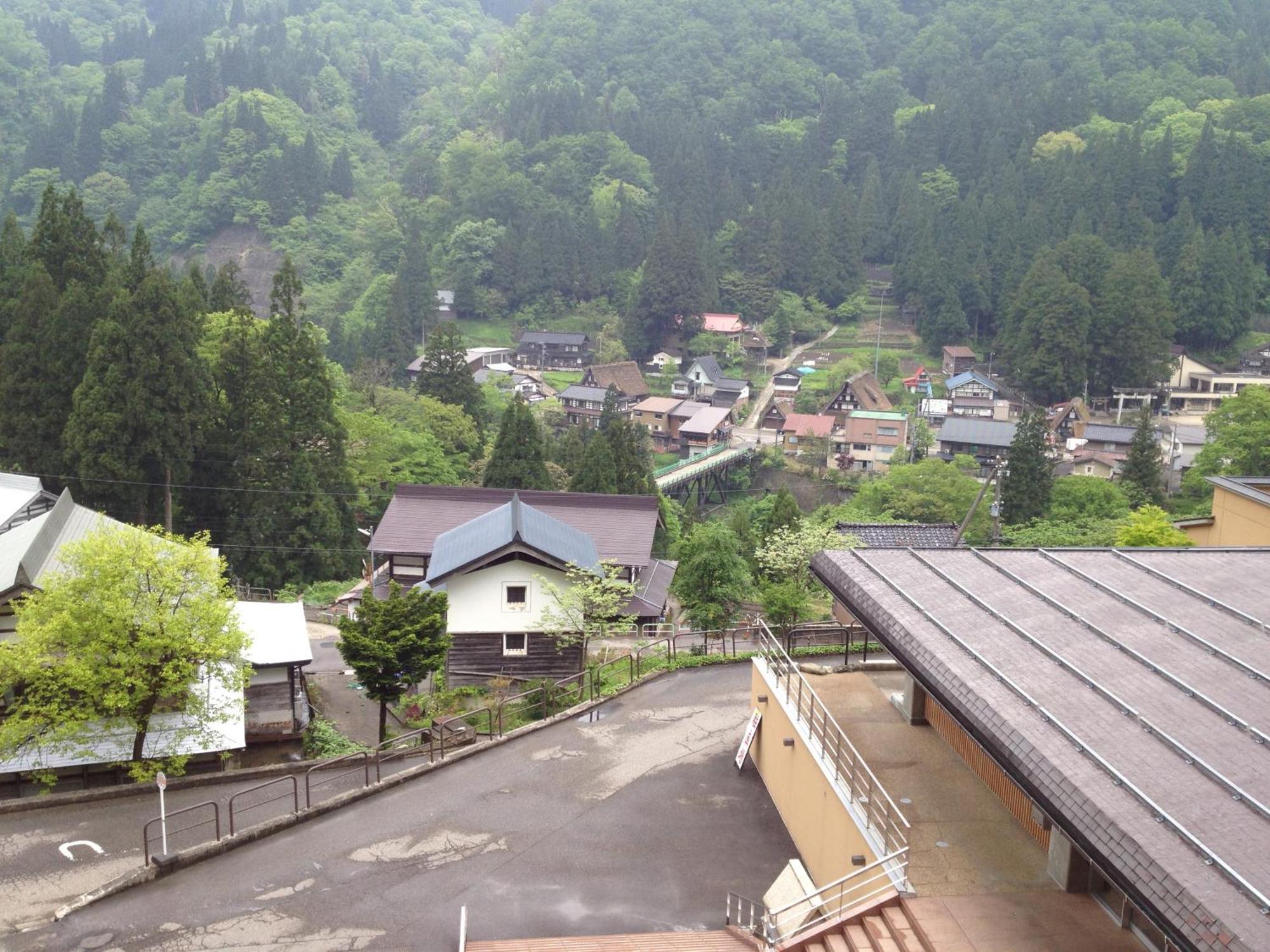 Gokasanso Hotel Nanto Exterior foto