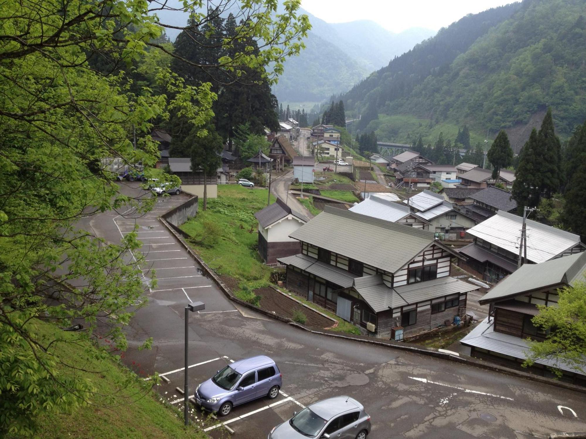 Gokasanso Hotel Nanto Exterior foto